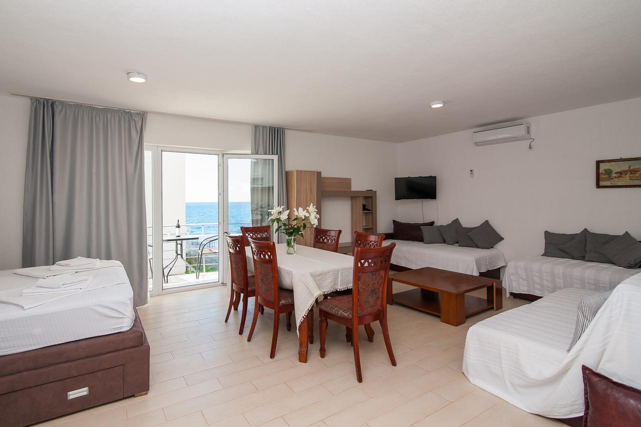 Open Sea Apartments Utjeha Dış mekan fotoğraf