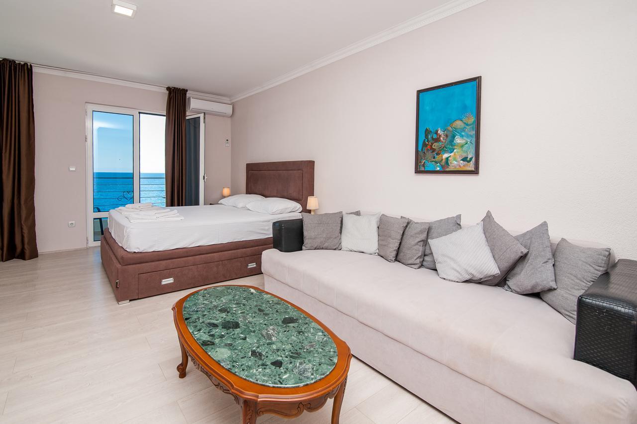 Open Sea Apartments Utjeha Dış mekan fotoğraf