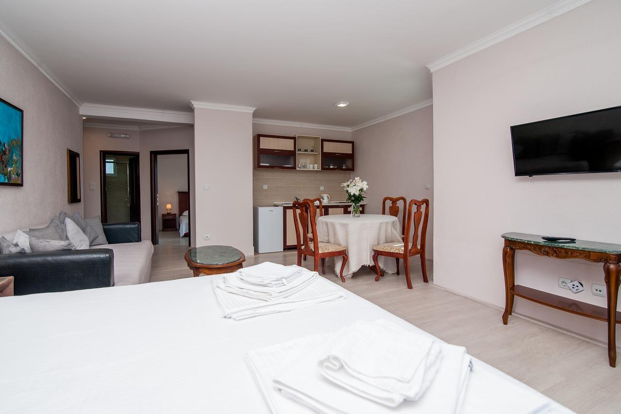 Open Sea Apartments Utjeha Dış mekan fotoğraf