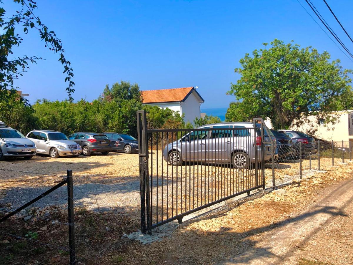 Open Sea Apartments Utjeha Dış mekan fotoğraf