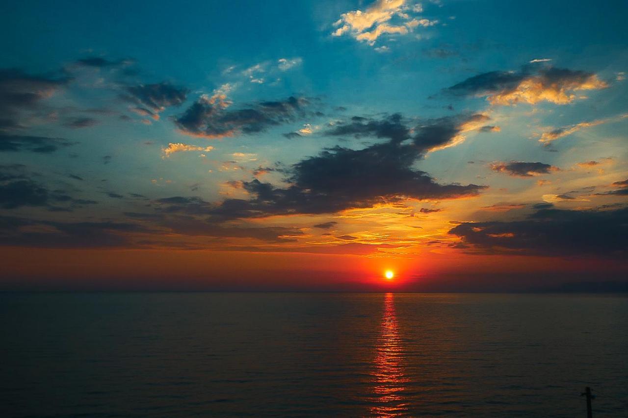Open Sea Apartments Utjeha Dış mekan fotoğraf