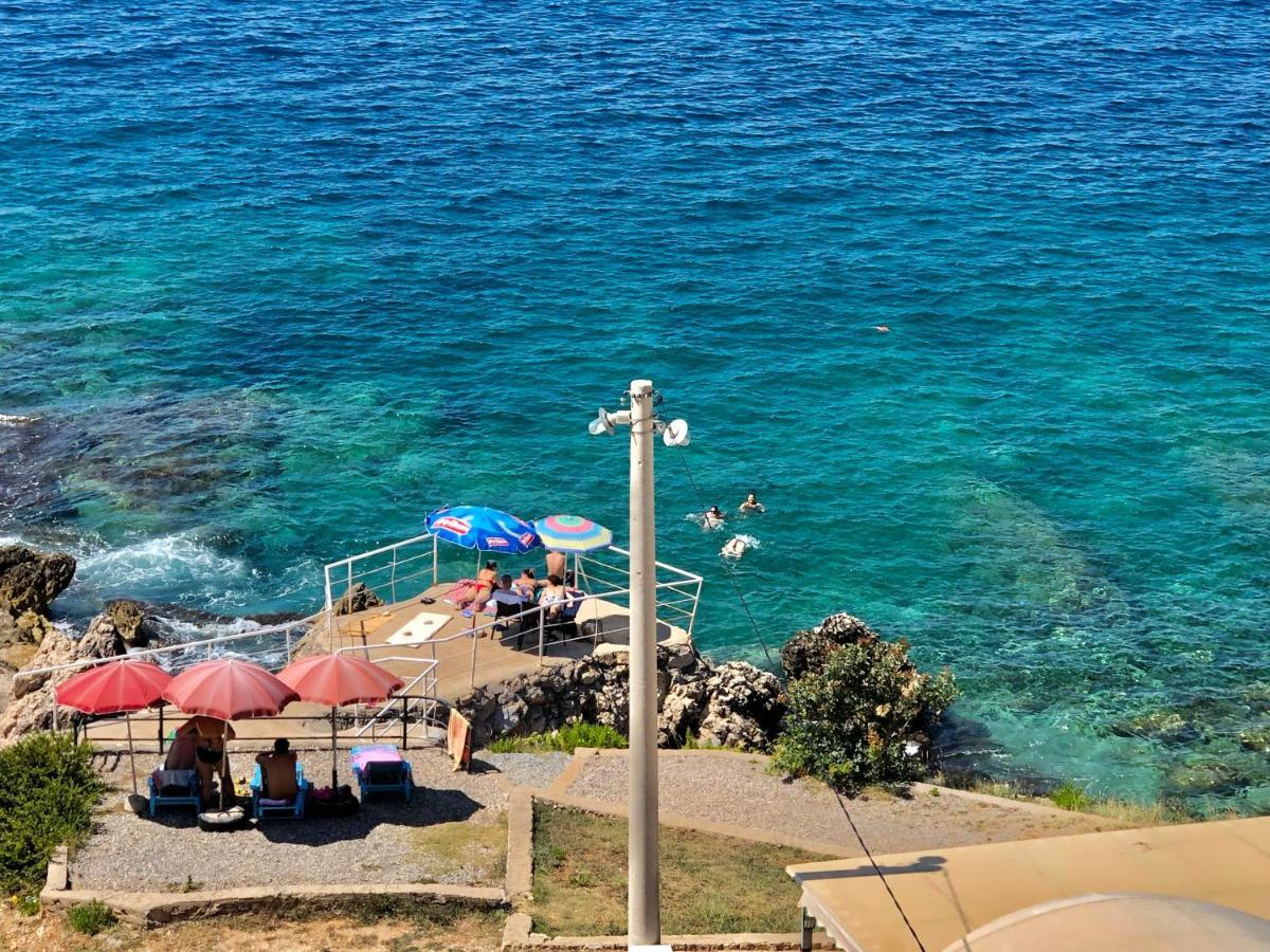 Open Sea Apartments Utjeha Dış mekan fotoğraf